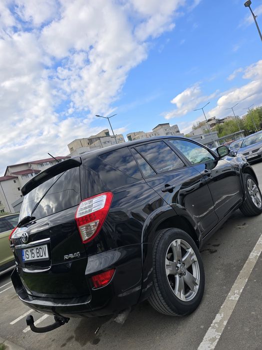 Se vinde Toyota Rav-4,  172000km