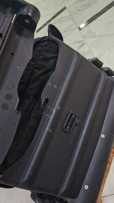 Продам коляску Anex 3в1