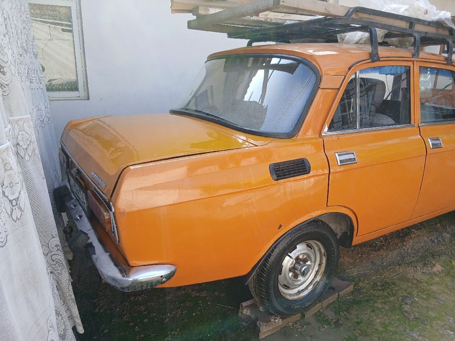 Maskvich 21/40 sotladi