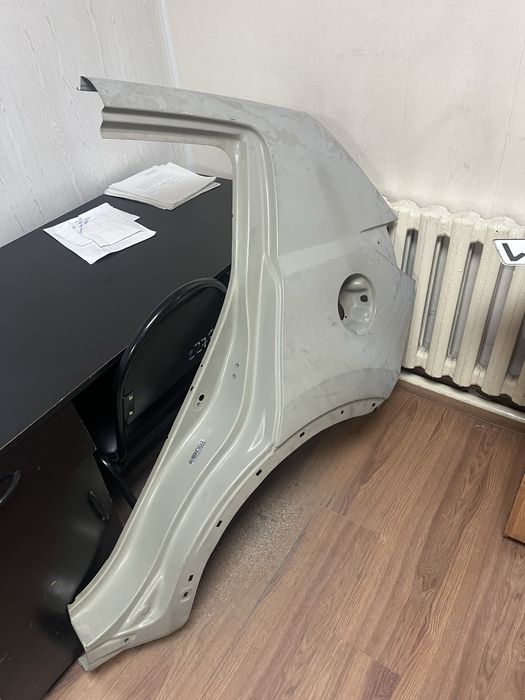 Продам крыло заднее левое кия