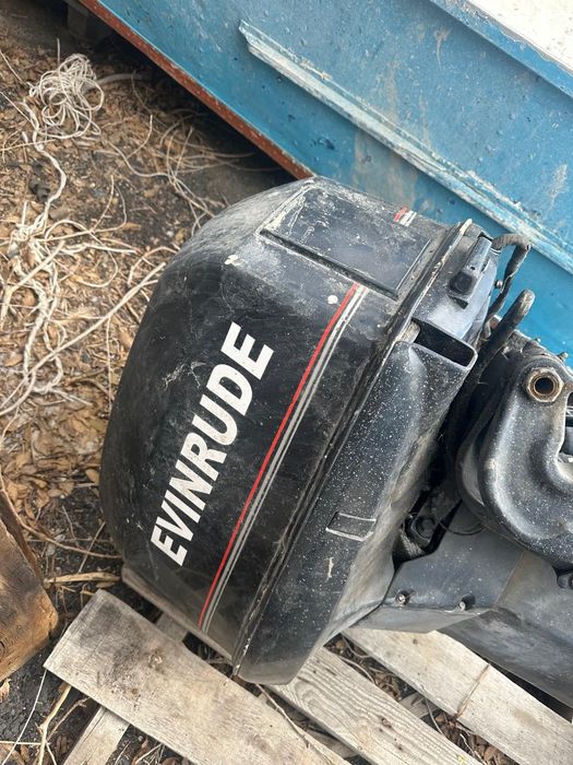 Продам мотор Эвенруд 90