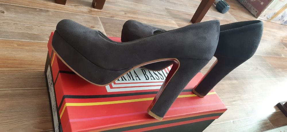 Продам сапаги зима, осень.