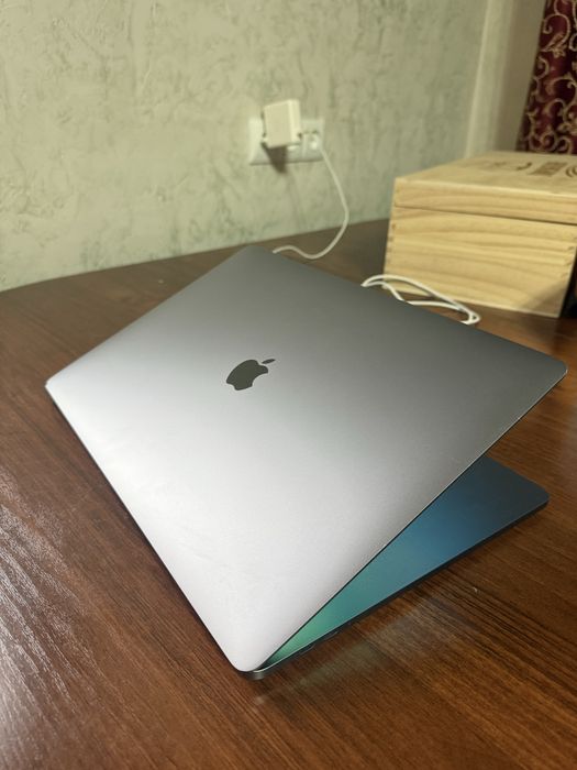 Macbook Pro 16 2019