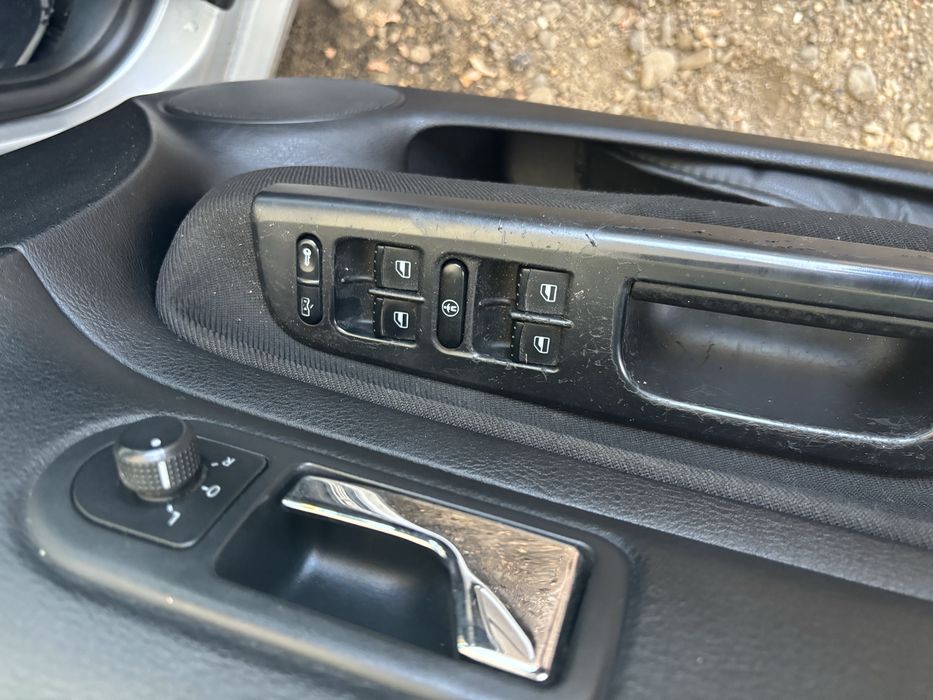VOLKSWAGEN Golf 2004 — imagine 4
