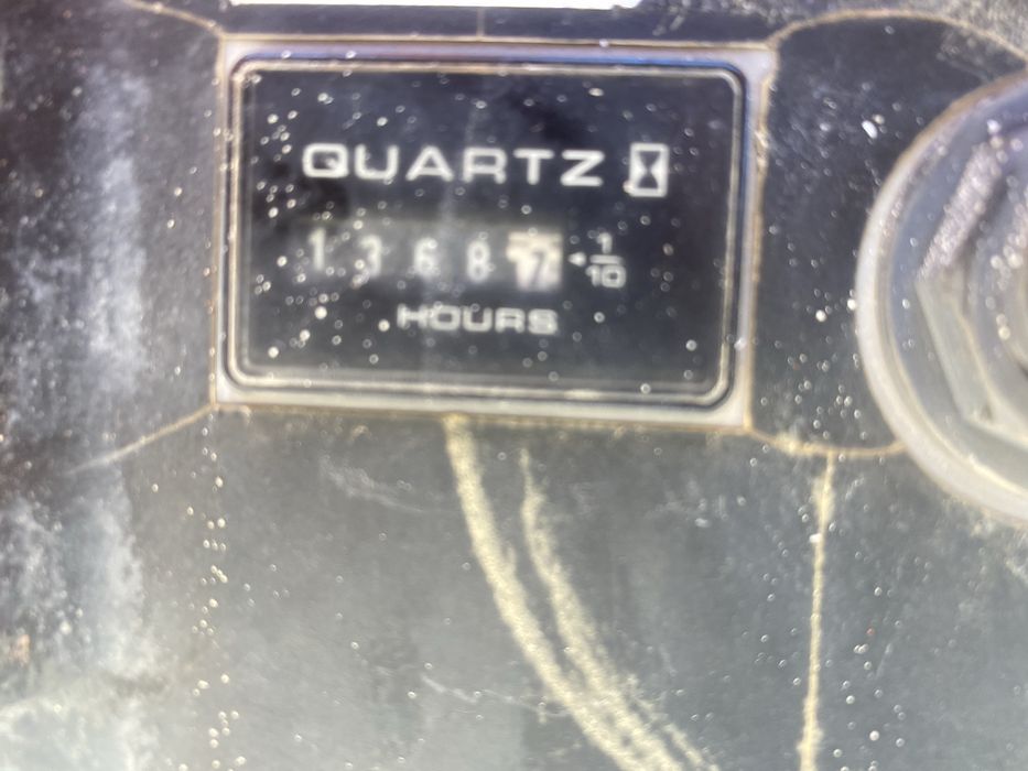 De inchiriat nacela cu brat 4x4 JLG 450 AJ