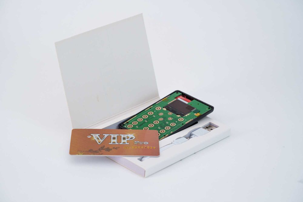 Casti de Copiat si Card GSM cu Cartela + casca de copiat + 3 baterii