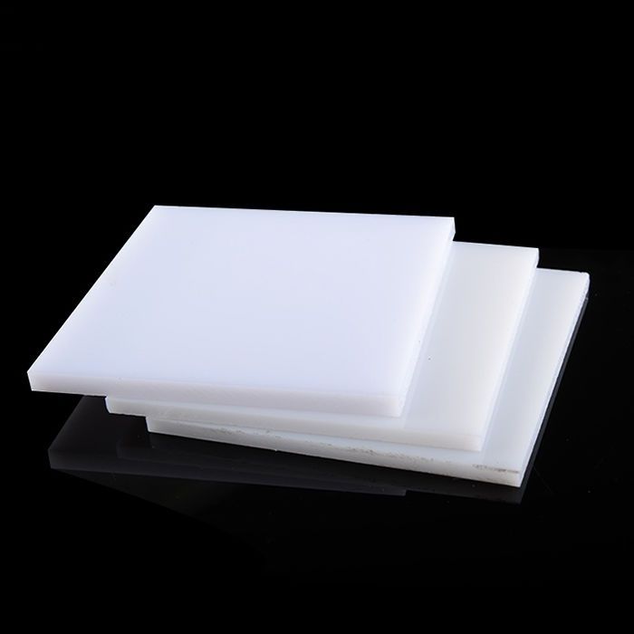 Оргстекло белый продаётся 2мм!