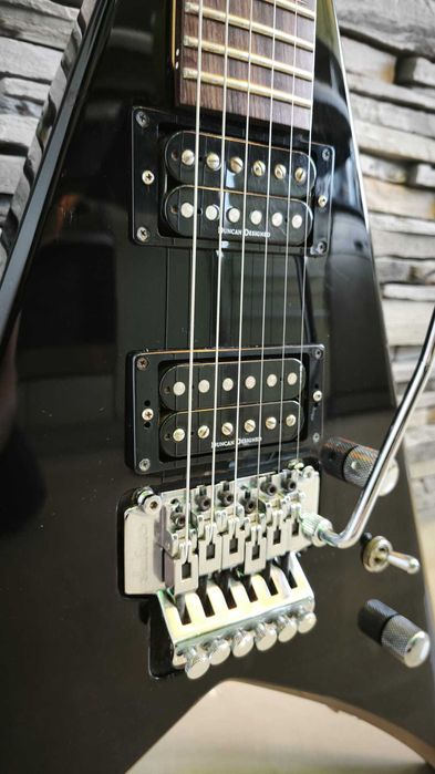 Chitara electrica Jackson King V Made in Japan + toc Garantie