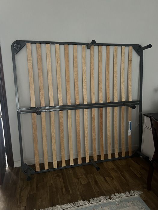 Продам  основание для кроватьи почти новып состояние отличное