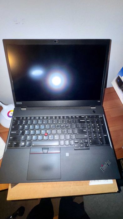 Lenovo ThinkPad 15.6" 4K, Core i7-8565U, 24GB, 512GB, MX250 2GB