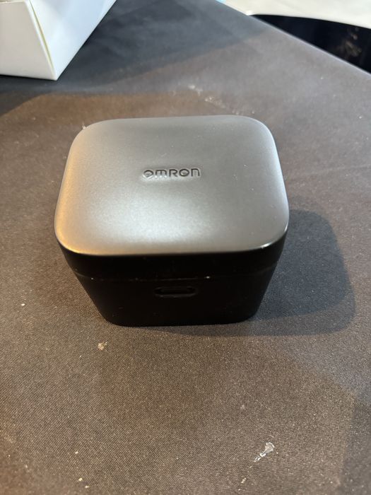Tensiometru Omron RS3