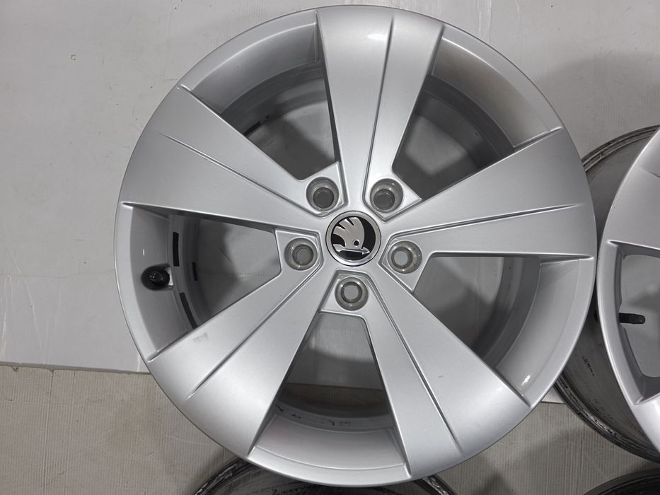 Jante Skoda Kodiaq Karoq Superb Octavia Audi A3 Q3 VW 17", 6.5J, ET41