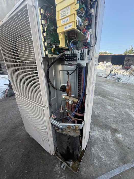 Термопомпа Samsung въздух-вода 14 kW комплект 2 тела
