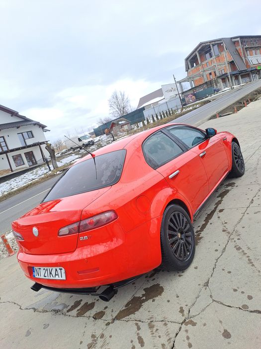ALFA ROMEO 159  vând sau schimb