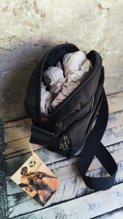 Барсетка мужская новая. Продам