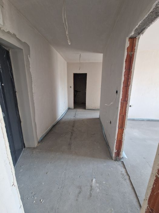 Продава се Тристаен апартамент в Свиленград - 96 кв.м за 1063 €/кв.м - Снимка #7