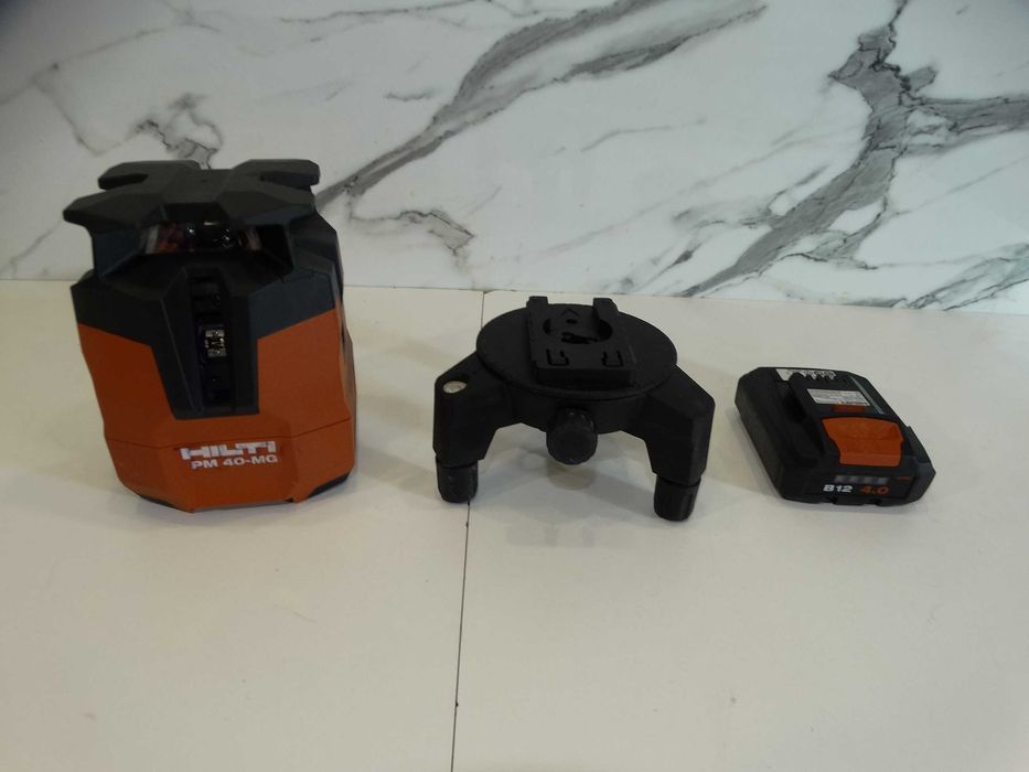 Hilti PM 40 MG - Мултилинеен лазер с зелен лъч