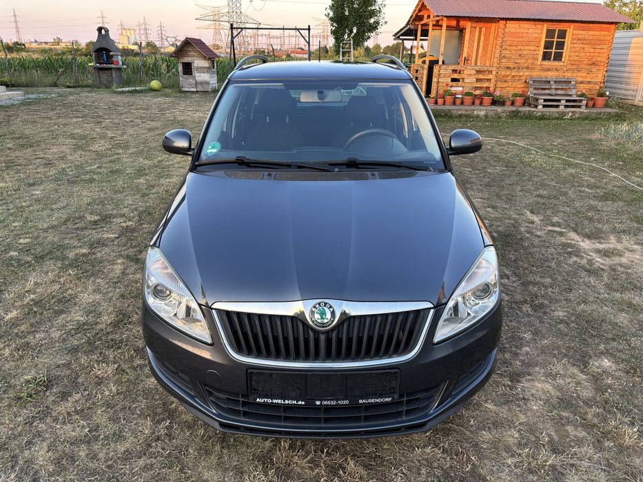 SKODA Fabia 2011 — imagine 5