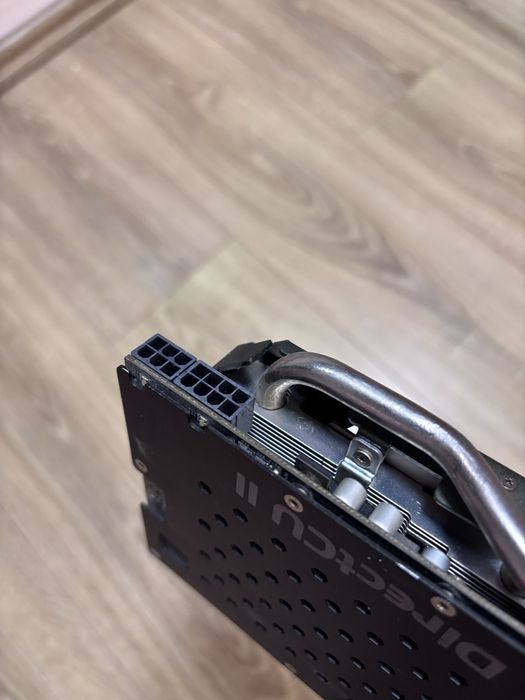 Placa video Nvidia GTX  770 2G