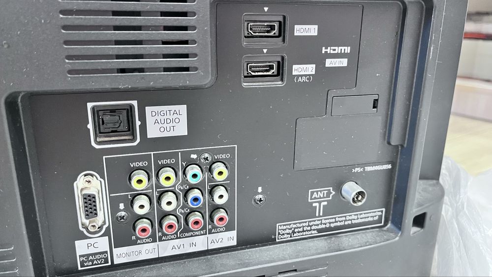 Продается телевизор, фото имеется