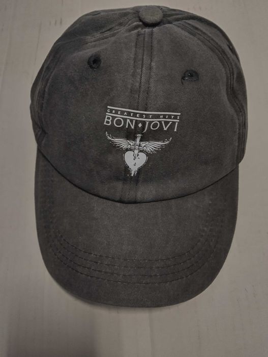 Шапки  с  кузирка