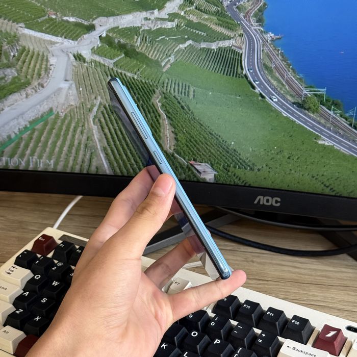 Samsung Galaxy A52 srochna dastafka