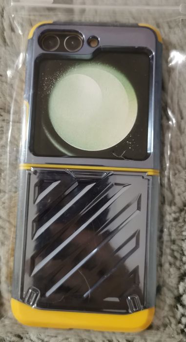 VAND Huse premium pentru Samsung Galaxy Z Flip 5