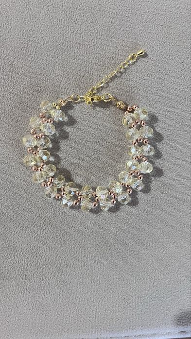 Ръчно изработени гривни