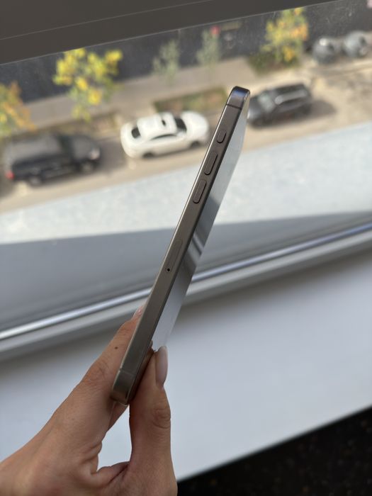 Iphone 15 pro max  256 г