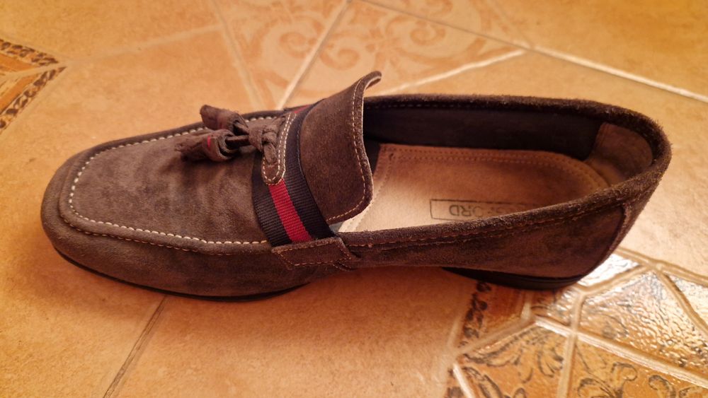 Vand pantofi barbati