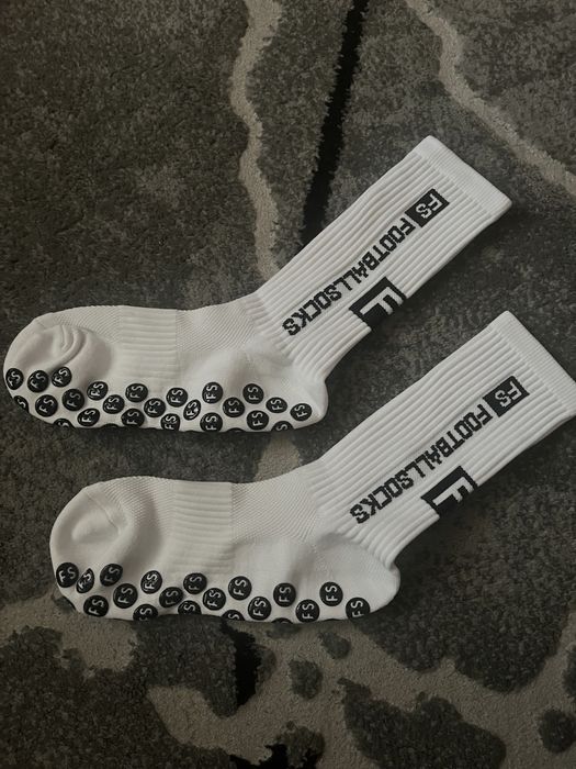 Футболни анти-слип чорапи