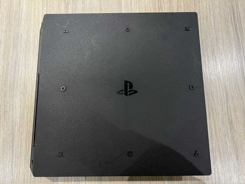 Sony PlayStation 4 Pro PS4 Pro Профилактиран и с нов лазер
