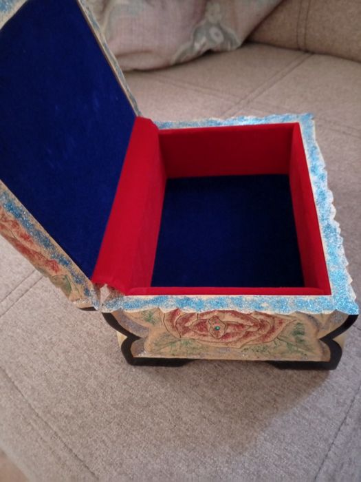 Подарочная шкатулка ручной работы 5000т.