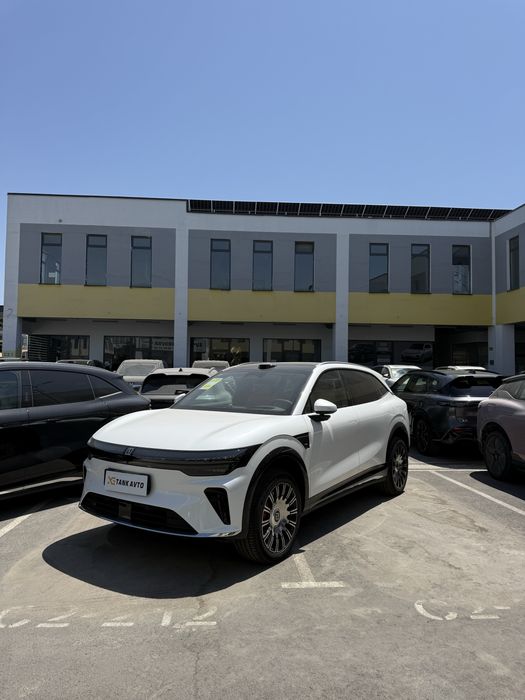 Zeekr 7X Ultra 2026 Full 4WD chegirma narxlarda