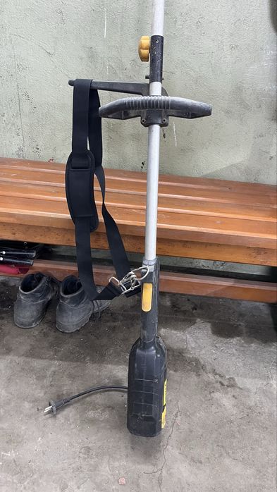 Триммер электрический.