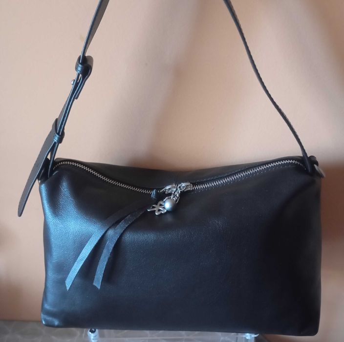 Дамска чанта. Естествена кожа.