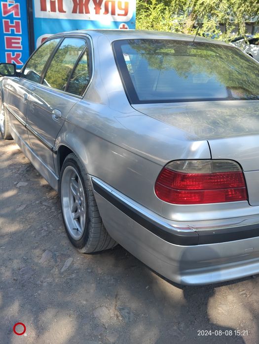 Задний Фонари на БМВ BMW е38 оригинальной
