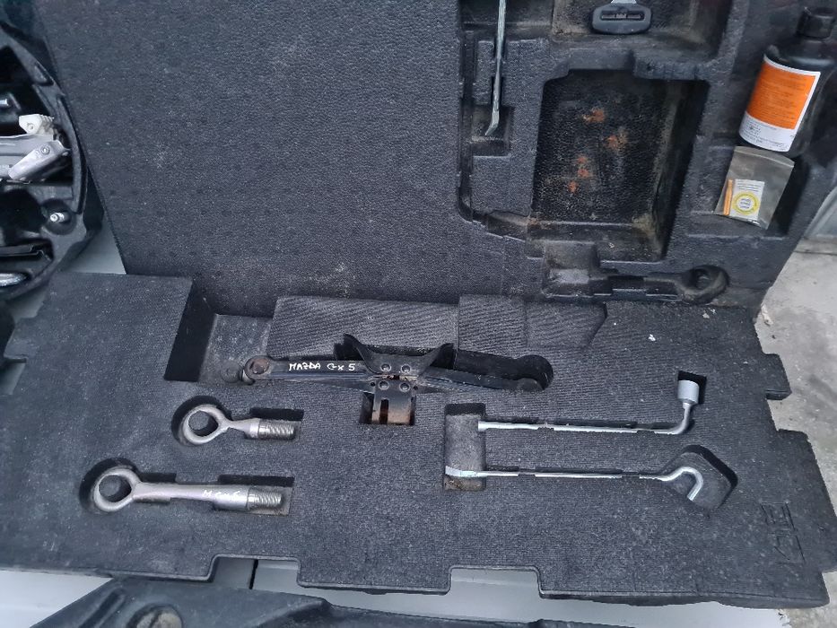 Kit spuma roată rezerva mazda cx5,gj,Mercedes ML W164, r classe,golf 5
