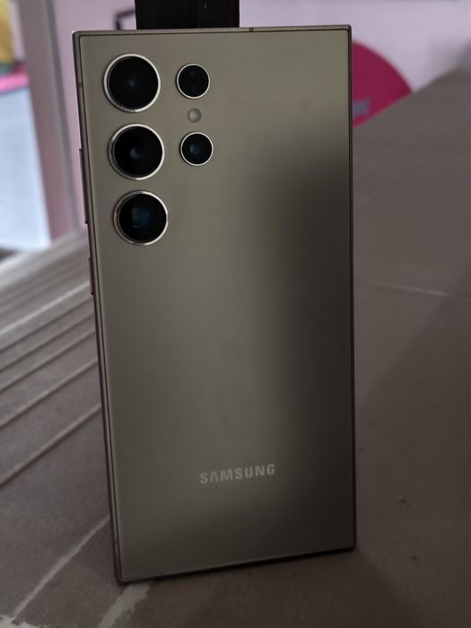 Samsung S24 Ultra, 12/256
