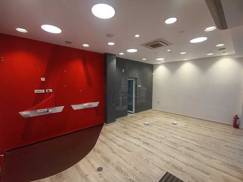 Дава се под наем Офис в Средец - 30 кв.м за 127.5 € - Снимка #1