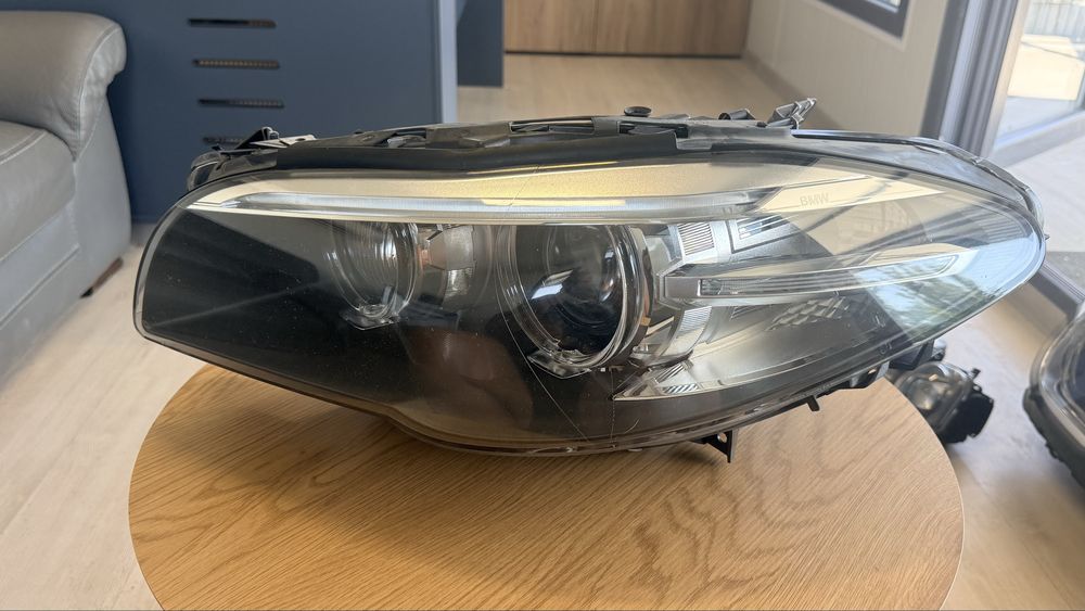 BMW F10LCI F11 LCI Ляв фар