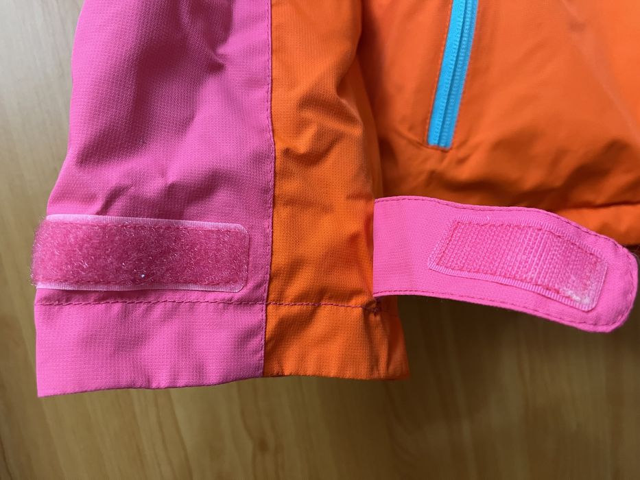 Geacă Decathlon damă mărimea S/M nouă, fără etichetă