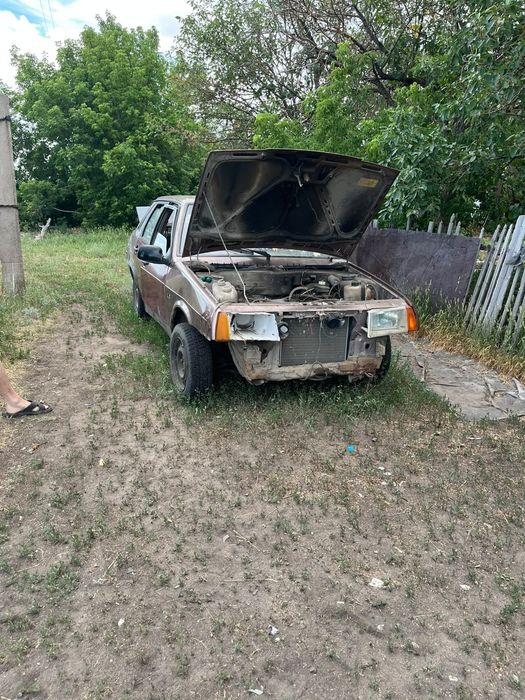 продам ваз по запчастям