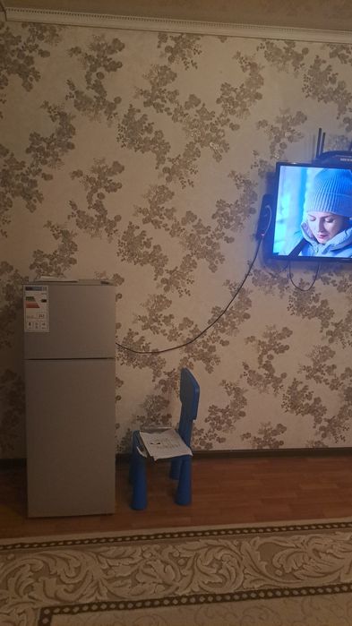 Холодильник  с морозильником