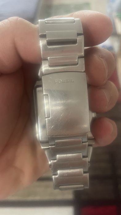 Часовник фосил fossil