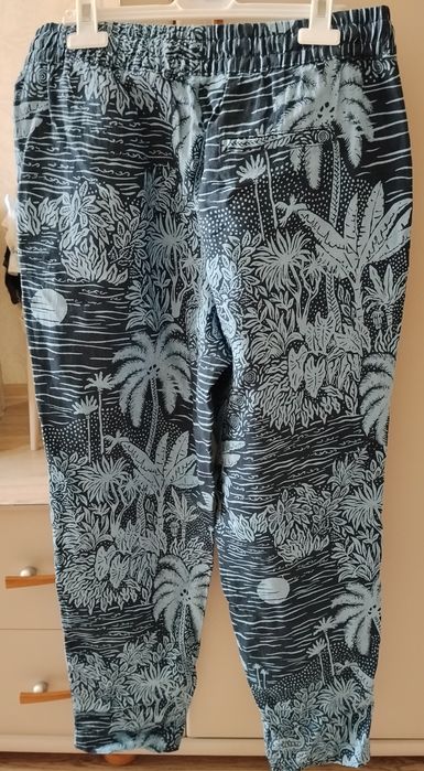 Продам женские летние брюки