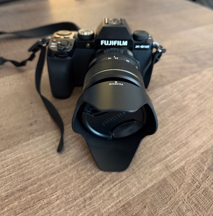 Fujifilm X-S10 + obiectiv 18-55mm