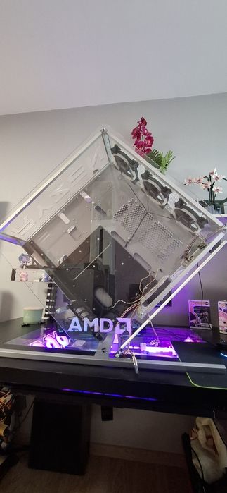 Поръчкова дизайнерска кутия за компютър RYZEN