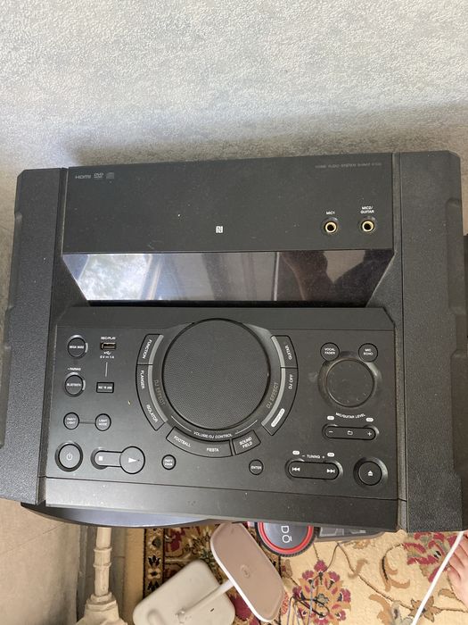 Sony shake-x10d.