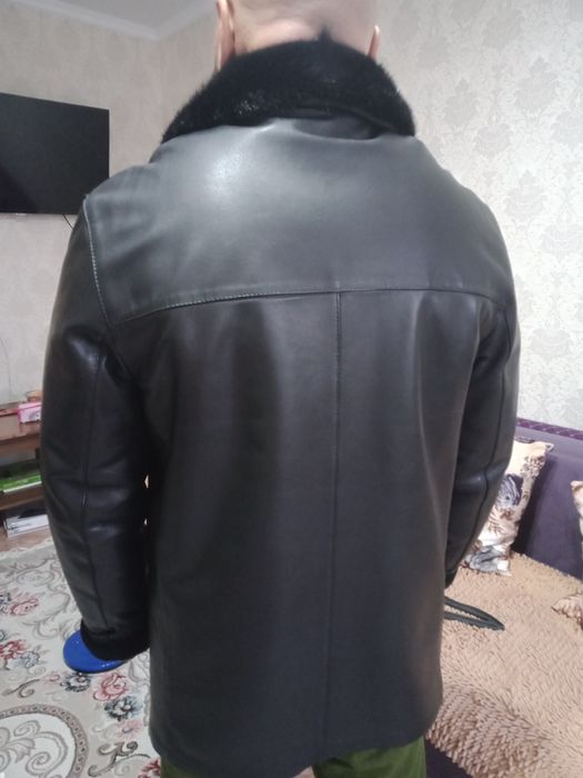 Продам мужскую куртку